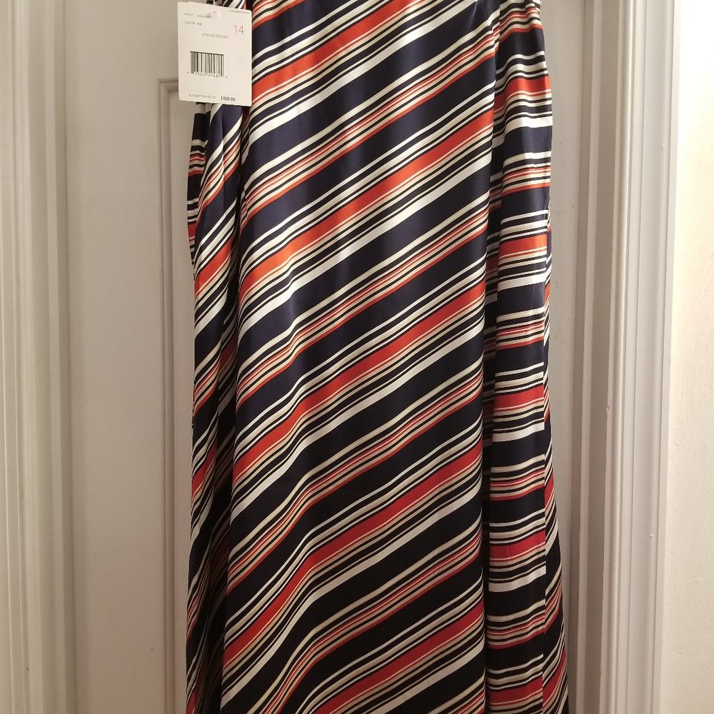 Liz Claiborne A-Line Long Silk Skirt Womens Size US 14
